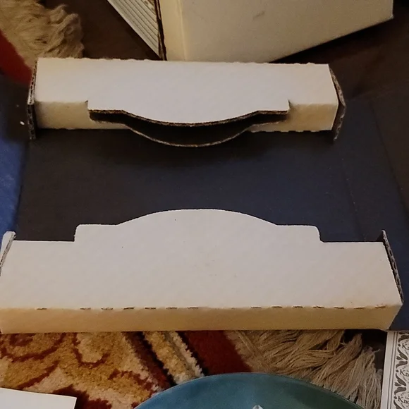 Hummingbird Plate - Picture 7 of 9